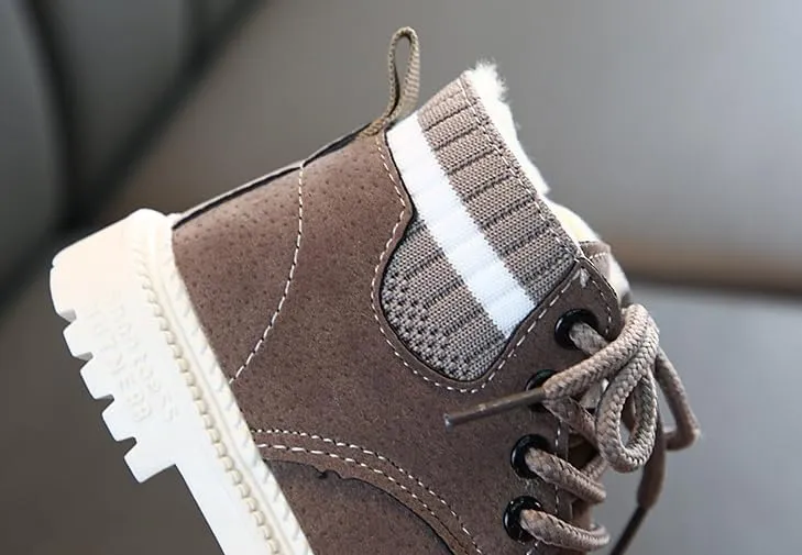 Boys Winter Boots Warm Ankle-high Shoes Outdoor Sports Non-Slip Hiking Shoes Winter Shoes Antiskid Boots for Kids