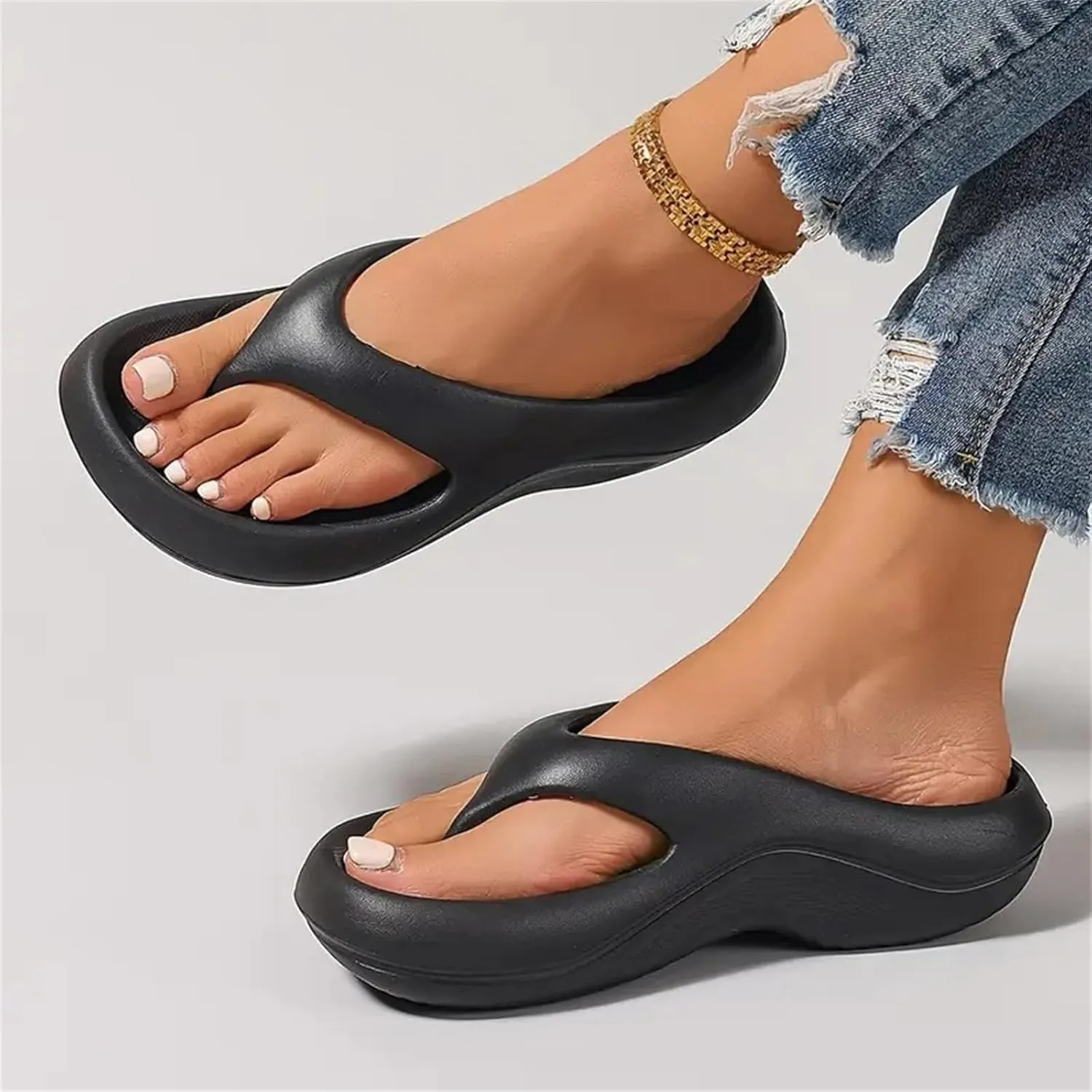 Canbebig Flip Flops for Women Ultra Soft Arch Support Sandals Non-Slip Shower Bathroom Beach Slides Lightweight Summer Beach Shoes Thong Flip Flops