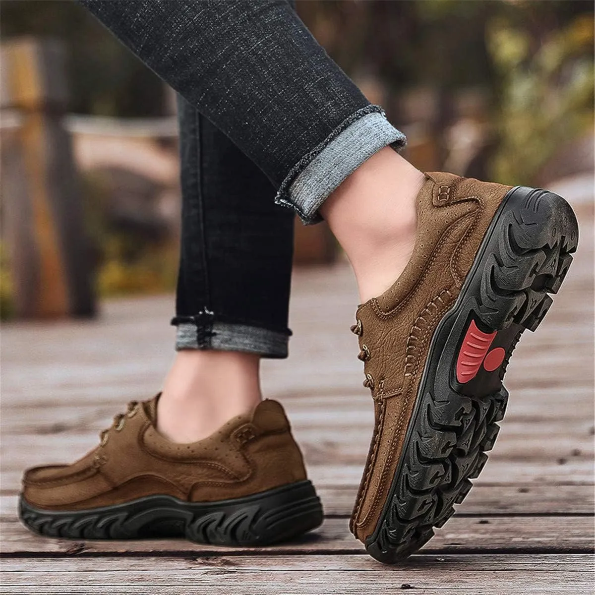 ChicWind Men's Anti Slip Outdoor Leather Sneakers Adventure Moc Hiking Shoes
