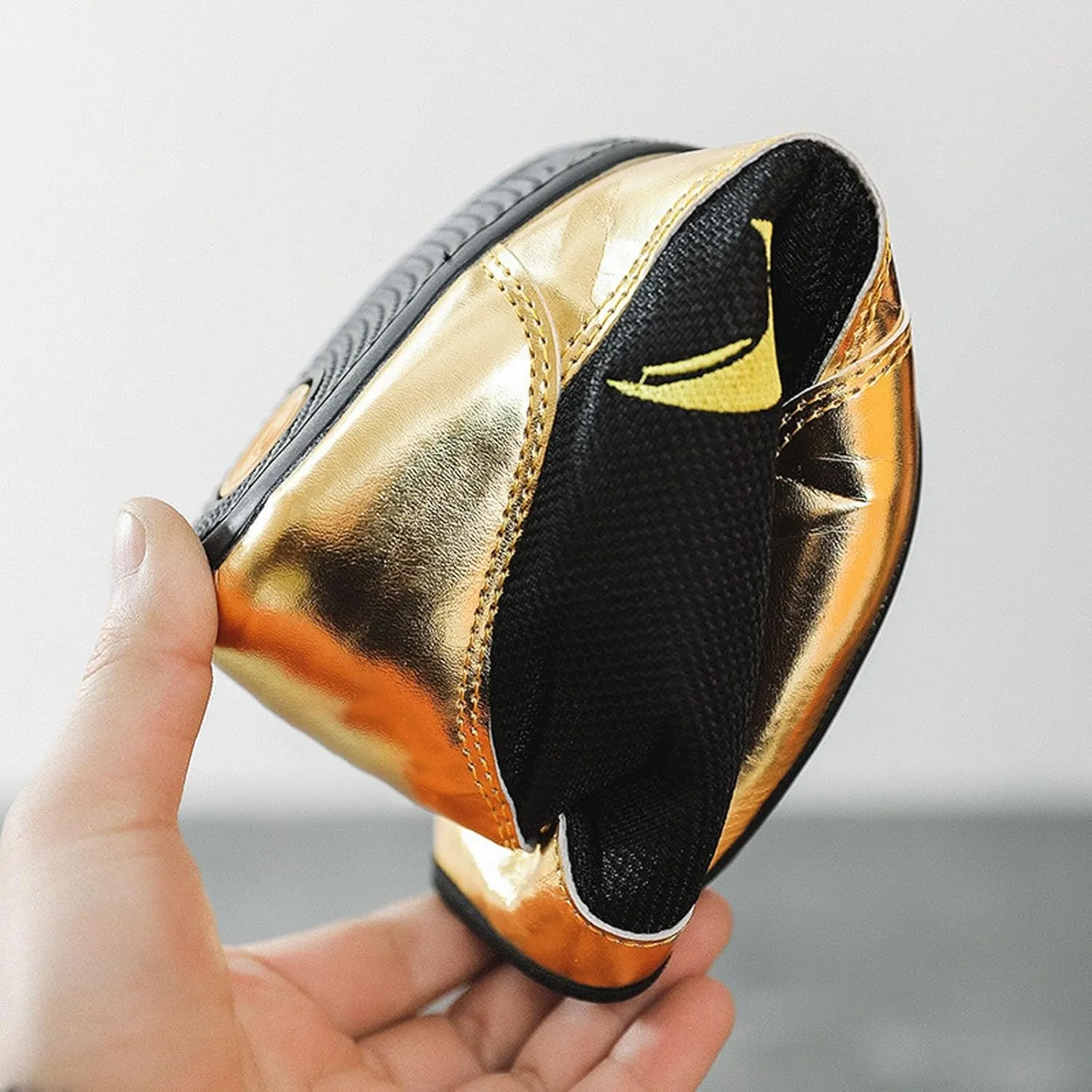 Kids School Wrestling Shoes Boys Girls Boxing Shoes Fitness Sneakers High Top Wrestling Training Shoes Boots Anti