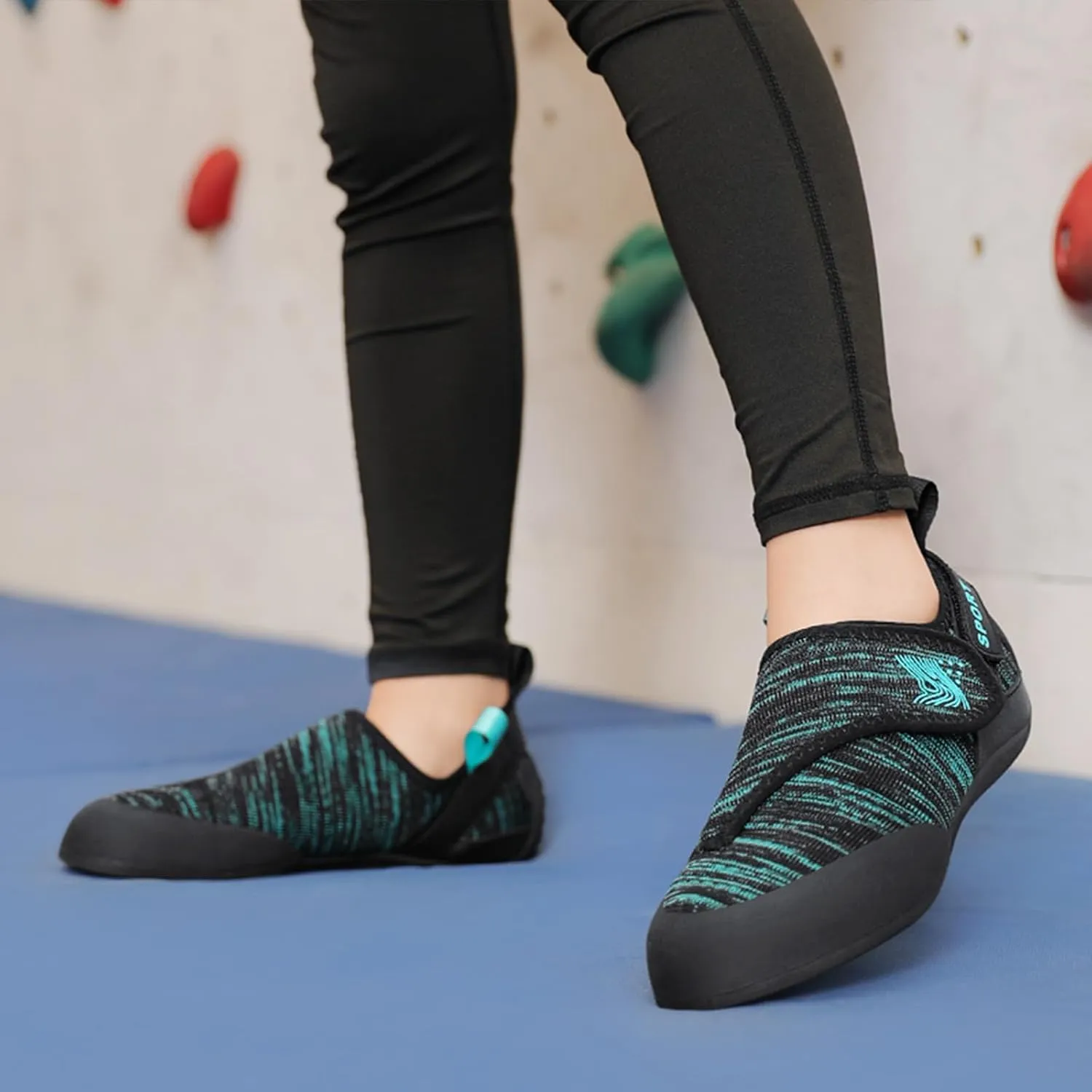 Ladies Rock Climbing Shoes, Non-Slip Indoor Climbing Shoes Mesh Breathable Climbing Sneakers for Womens Bouldering