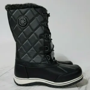 New with tags! Women's SPORTO Arctic Quilted Zip Up Snow Boots Size, 8 Wide width!