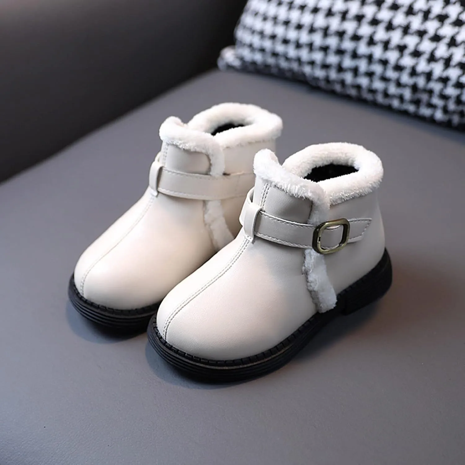 Toddler Winter Shoes Little Girls Winter Boots Fleece Lined Warm Ankle Snow Boots Anti-Slip Comfort Dress Shoes