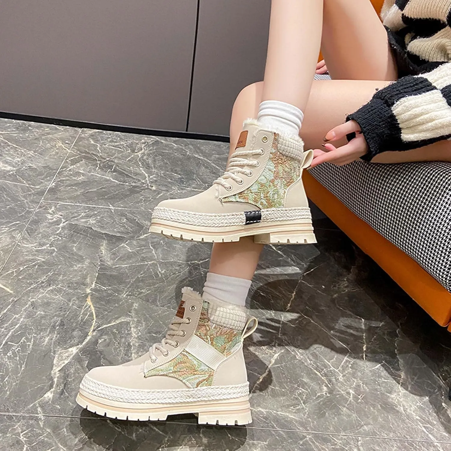 Women's snow boots with warm fur lining, winter boots with anti slip ankle boots, mid calf snow boots, waterproof and cold resistant outdoor women's walking shoes