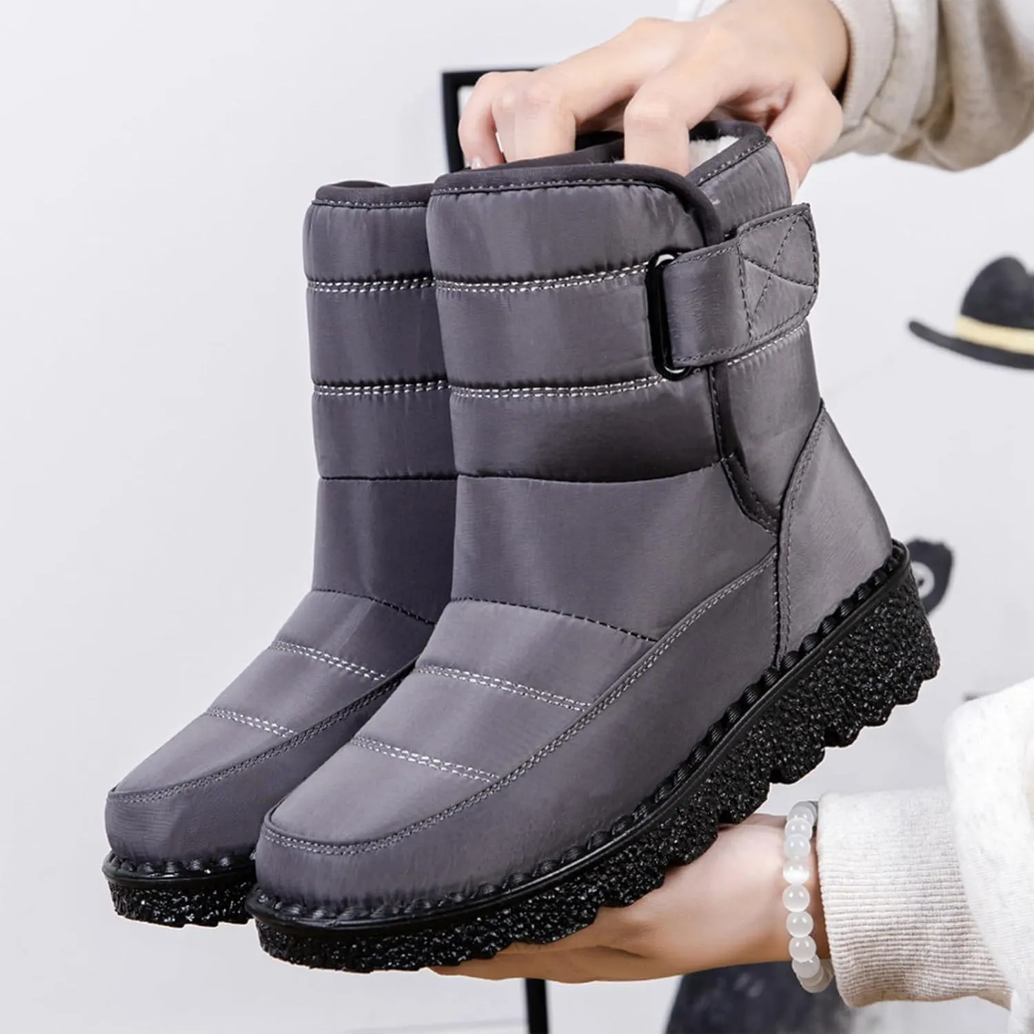 Women's Winter Boots Comfort Snow Boots Solid Plush Insulated Snow Boots Outdoor Thick Bottom Non Slip Boots