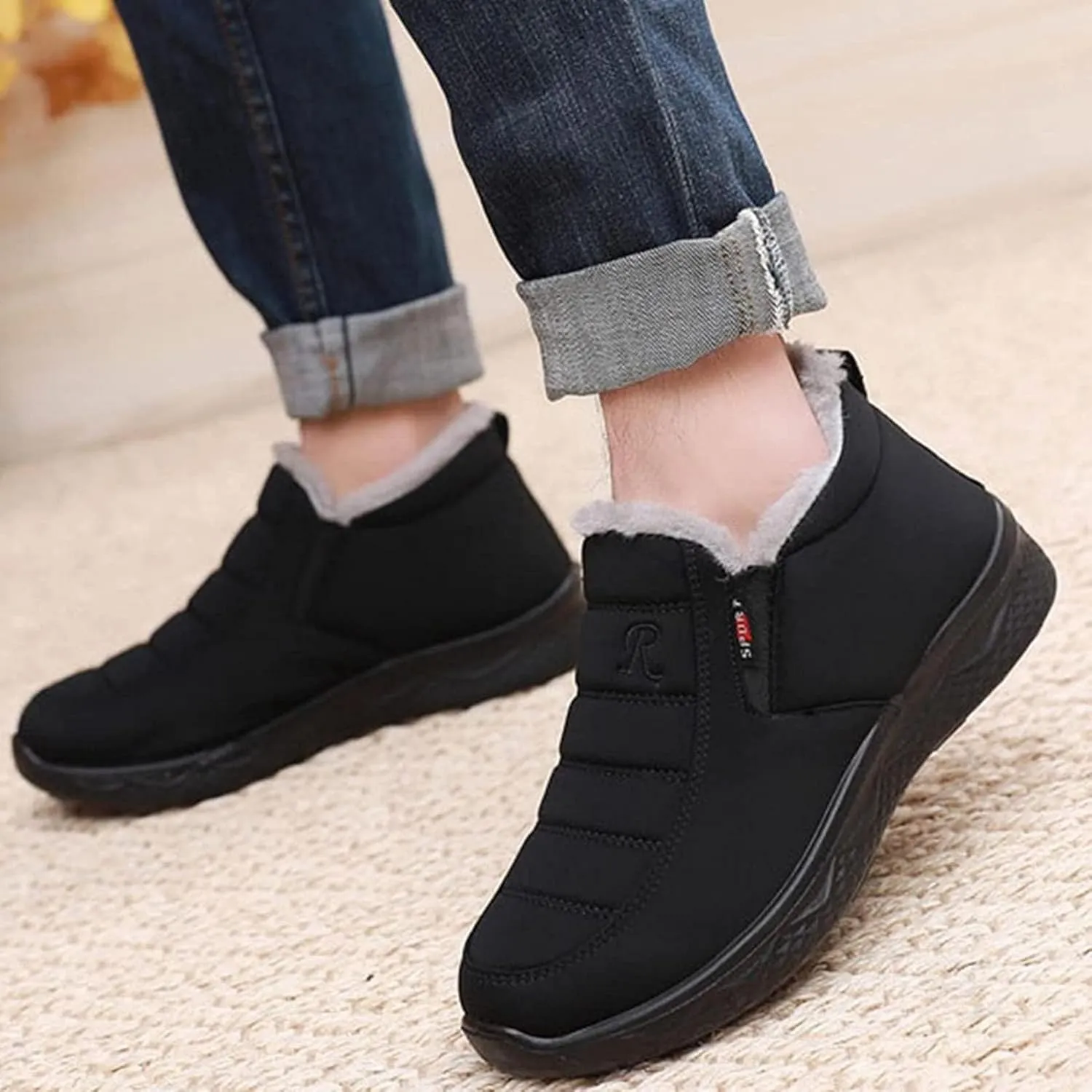 Yiozoi Men's Short Snow Boots Indoor and Outdoor Snow Proof Warm Velvet Walking Shoes Low Top Men's Casual Boots Anti Slip