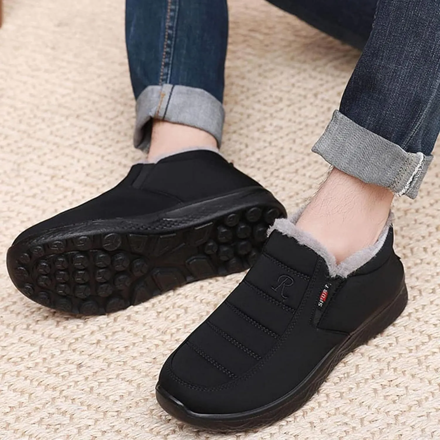 Yiozoi Men's Short Snow Boots Indoor and Outdoor Snow Proof Warm Velvet Walking Shoes Low Top Men's Casual Boots Anti Slip