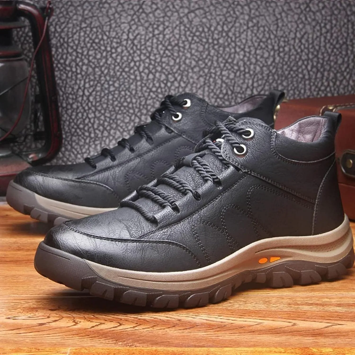 Yiozoi Men's Winter Ankle Boots Outdoor Short Leather Snow Boots Warm Autumn and Winter Daily Wear Comfortable Lace up Work Shoes